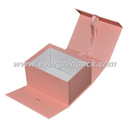 Custom design foldable magnetic closure gift cardboard box